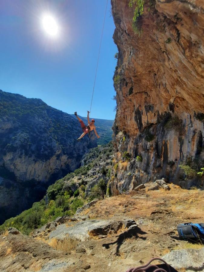 Agios Vlasios  "The Stone" 아파트 외부 사진